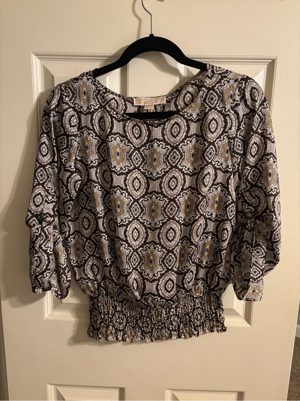 Michael Kors Brown White & Gold Geometric Smocked-Hem Blouse